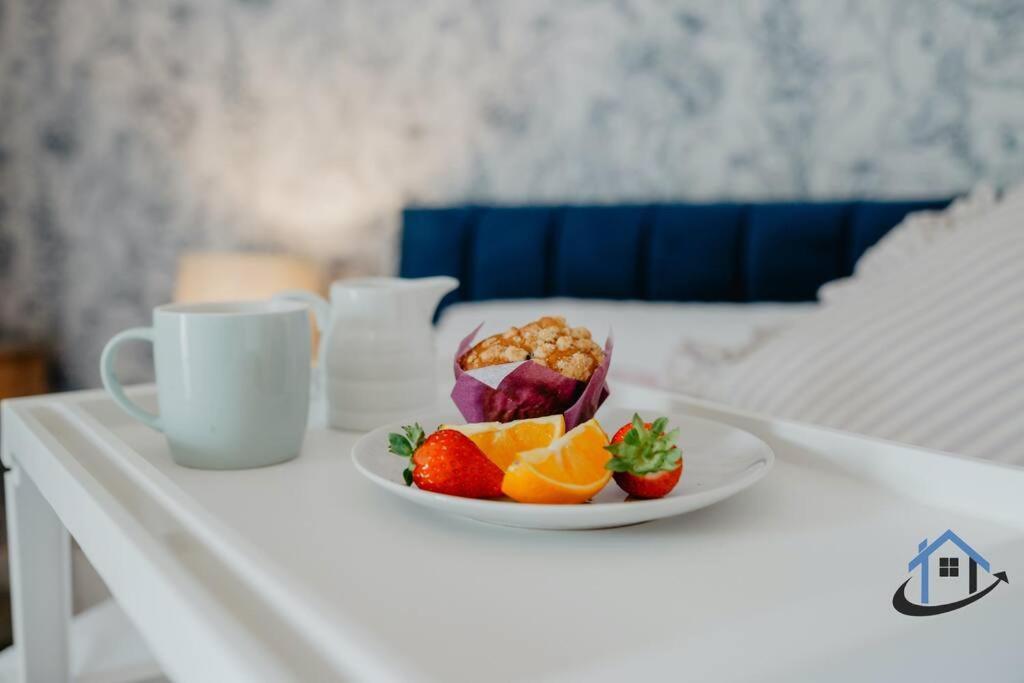 Indigo Snug - Gorgeous 2 Bed Flat In The Heart Of クロマー エクステリア 写真
