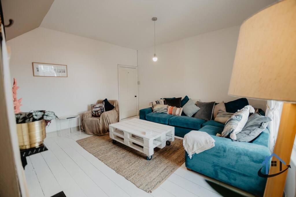 Indigo Snug - Gorgeous 2 Bed Flat In The Heart Of クロマー エクステリア 写真